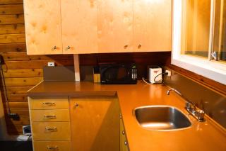 Red Shutter Cabin - Rossland - 3