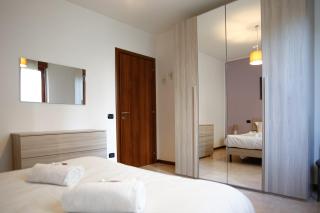 House 78 - SILKEYS - Verona - 7