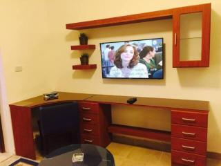 The Royal Luxury Tiger Patio - 7