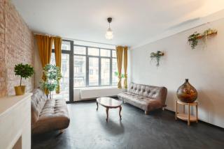 Charming and Spacious Antwerp City Center Apartments - Antwerpen - 0