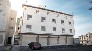 Comfortable & Big Family Apartments 10Mins Drive to Al-Masjid -Nabawi - 3