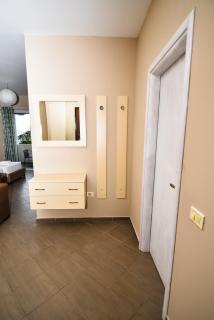 Seaview Apartment - 2