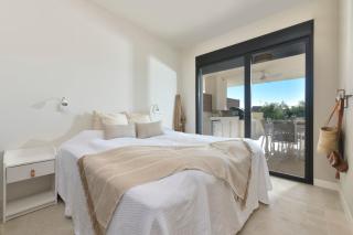 Luxurious 3 bedroom apartment in Jardinana Azalea in La Cala de Mijas - 3