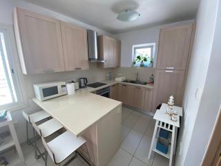 Seafront Beach House - Meneou - 1