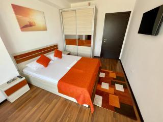 Alcomar Apartment - Summerland Mamaia - Mamaia - 4
