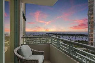 Ritz Carlton Coconut Grove Waterview 2 BR Apt apts - Miami - 3