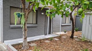 Nice room close to Melb Airport - 2