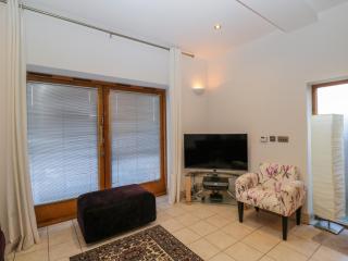 The Coach House - Tewkesbury - 7