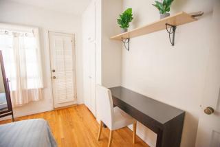 Spacious 2 Bedroom unit With Fireplace F - Los Angeles - 2
