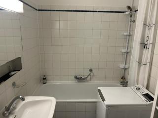 Double Bedroom & Kitchen - Perle du Lac, Geneva - Ginevra - 2