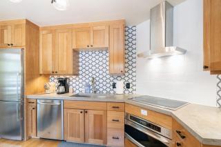 River Retreat! Mtn View Balcony, Pool, Hot Tub Viking Lodge 210 condo - 7