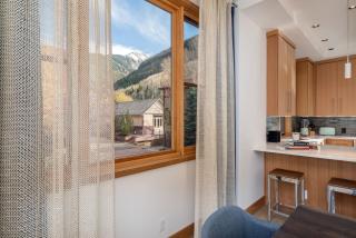 Luxury Townhome On Depot, 3 Mins Walk To Main St Gondola, Heated Garage, Private Roof Top Hot Tub, townhouse - 5