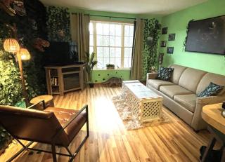 Jurassic Dino Suite Jiminy-Must See Sleeps 4 - 2