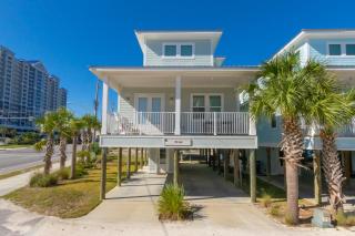 Modern 3 BR Cottage with Community Pool and Directly Across the Street from the Beach! - Gulf Shores - 9