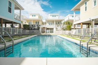 Gorgeous 3 BR Home Across from the Beach with Community Pool - Gulf Shores - 6