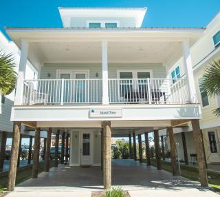 Gorgeous 3 BR Home Across from the Beach with Community Pool - Gulf Shores - 5