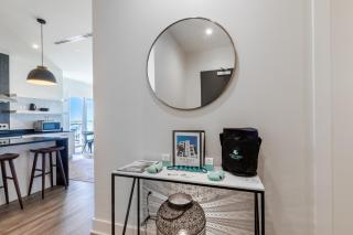 Elegant 4 BR Luxury Condo with Rooftop Pool Next to the Hangout - Gulf Shores - 5