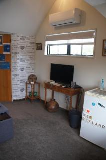 4B on REARSBY - Christchurch - 4