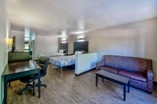 Motel 6-Arlington, TX - Arlington - 4