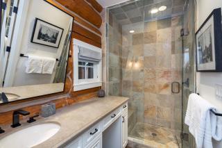 New! Chic European Style Cabin, Short Walk To Ski home - 1