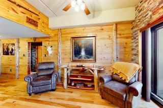 Cabin Retreat at Sugar Top - Sugar Mountain - 5