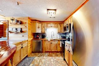 Cabin Retreat at Sugar Top - Sugar Mountain - 1