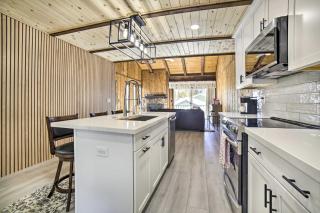 1 Mi to Lake Tahoe Vacation Rental Home! - Stateline - 2