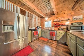 Panama Cabin on 36 Acres with Hot Tub and Trails! - Ashville - 3