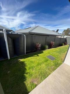 Modern home away from home - Mansfield - 7