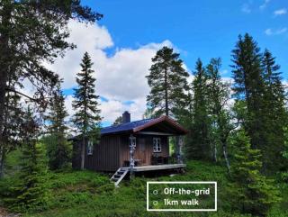 Hytte ved innsjø - Landsem - 0