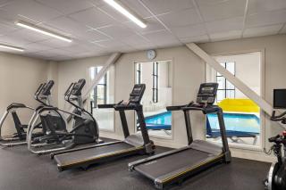 Microtel Inn & Suites Dorval QC - Dorval - 6