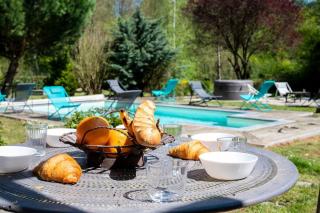 Le Clos du Tilleul Fabuleuse propriété 15 à 30 Pers Piscine au coeur d'un charmant village - Thilouze - 7