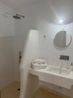 Sakas Residences - Karterados - 1