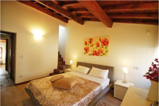 Truly Verona - 1