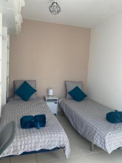 Proche mer 3P+40m2 terrasse - Antibes - 1