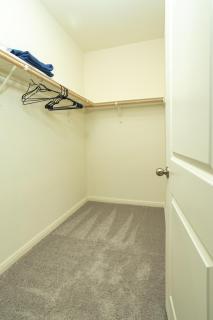 Lavishly Decorated 3-Bedroom Home Near Samsung-Taylor with King-Sized Bed - Hutto - 2