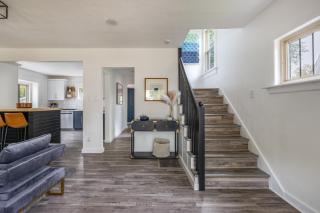 The Akron Retreat: Modern 3-Bedroom Oasis - Akron - 7