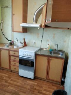 Квартира посуточно далеко от центра - 1