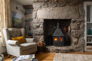 Ysgoldy - Llanfor - 5