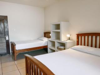 The Happy Coconut Resort - Tola - 1