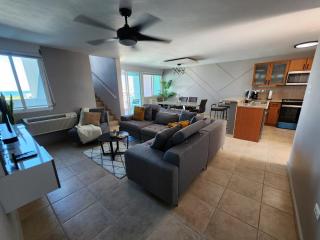 Hillside Village Retreat - 1