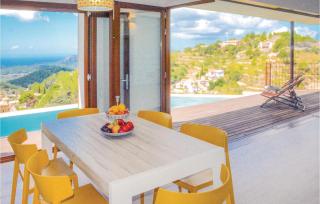 Stunning Home In Galilea - Galilea - 8