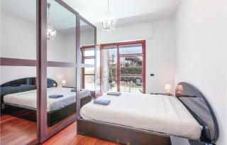 Awesome Home In Terracina Lt - Porto Badino - 9