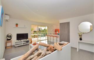 3 Bedroom Gorgeous Home In Prunete - 6