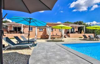 Stunning Home In La Chap Sous Aubenas - 3