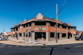 Family Hotel - Bathurst - 8