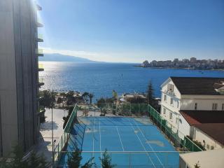 Beachfront Apartment Center - Sarandë - 0