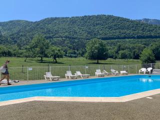 Petit cocon entre lac, golf et montagne, proche d'Annecy - Giez - 1