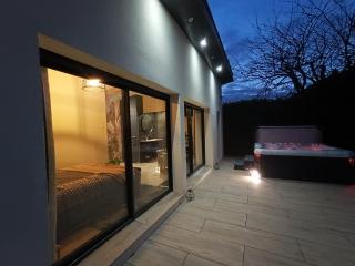 lovebirds spa - Vincey - 2