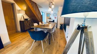 Tregenna House - St Ives, A Beautiful Newly Refurbished 4 Bedroom Family Town House With Alfresco Dining Garden and Private Parking Spaces - 3